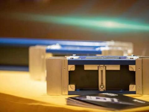 太阳城官网电气Pro B母线正式宣布：母线 被重新界说